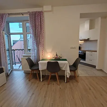 Star Brno #3c315 By Starbnb Eu Appartamento Goltsch Jenikau